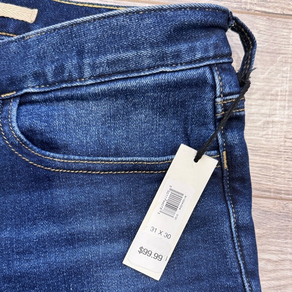 Banana Republic Traveler Jean - Picture 6 of 6